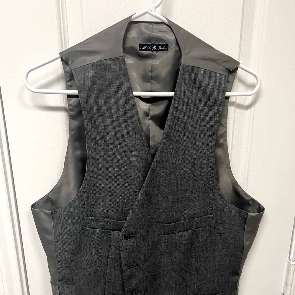 Large size vest unknown maker